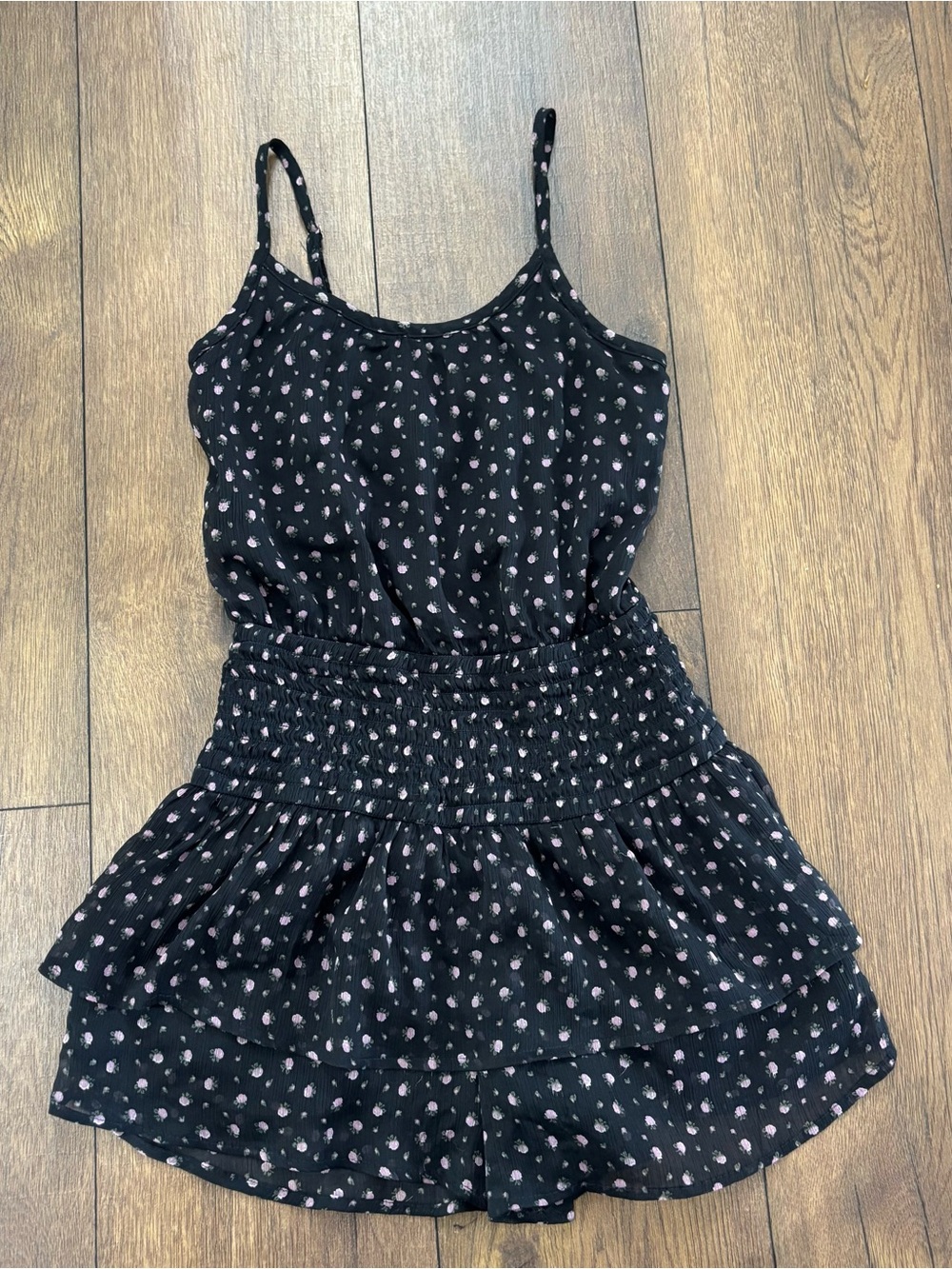 Abercrombie Kids Shorts Romper black Floral Smocked Waist, Size 11/12